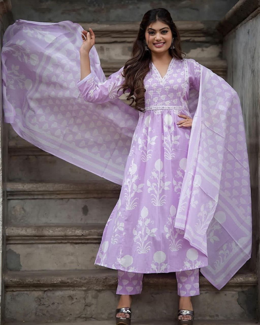 Beautiful Heavy Pure Cotton Suit Set With  Nice embroidery And Prints