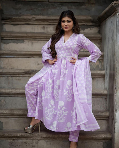 Beautiful Heavy Pure Cotton Suit Set With  Nice embroidery And Prints