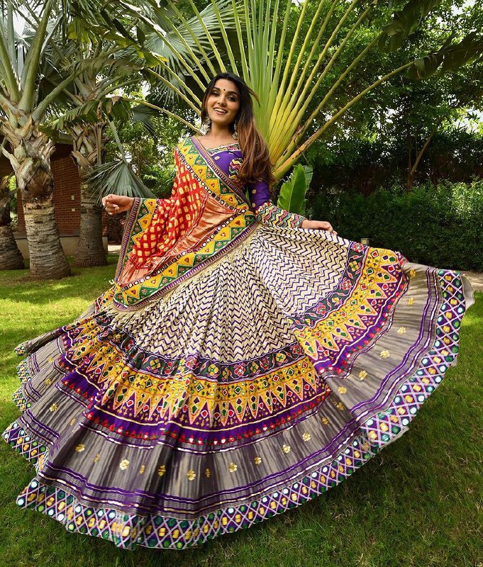 NEW  STYLISH DESIGNER  DIGITAL PRINTED WORK LAHENGA CHOLI WITH DUPATTA