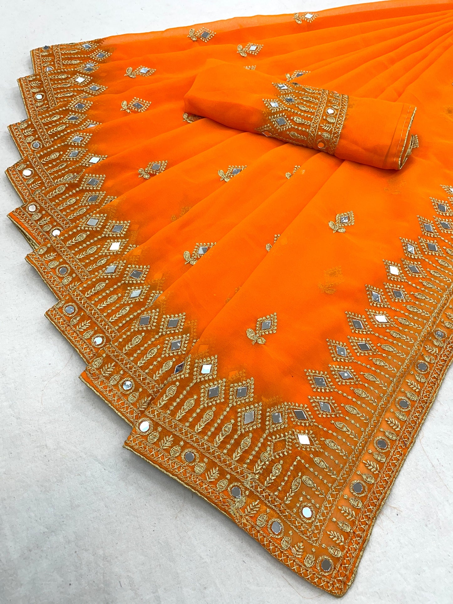 Traditional Trending Georgette Saree with Blouse Piece