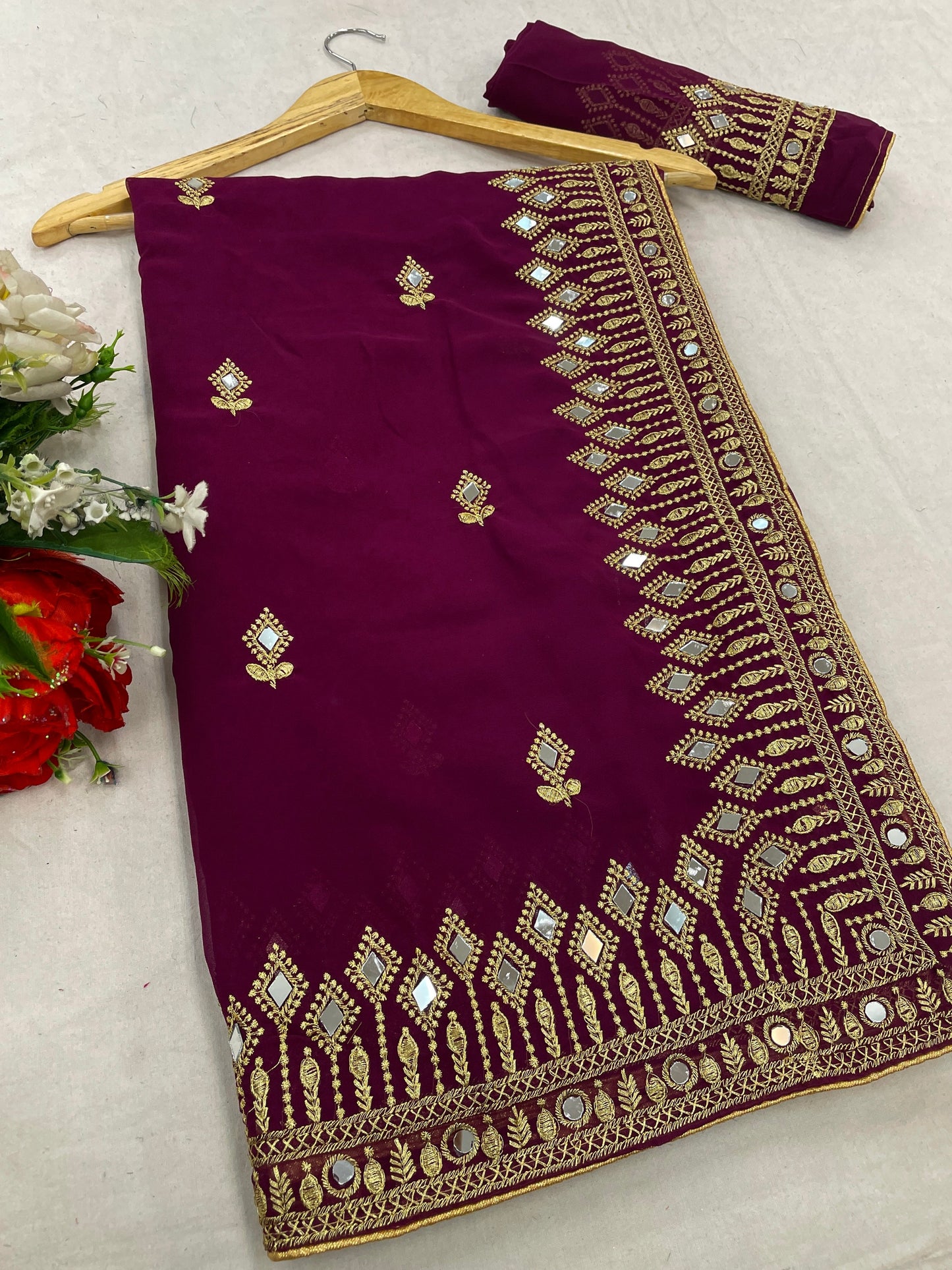 Traditional Trending Georgette Saree with Blouse Piece