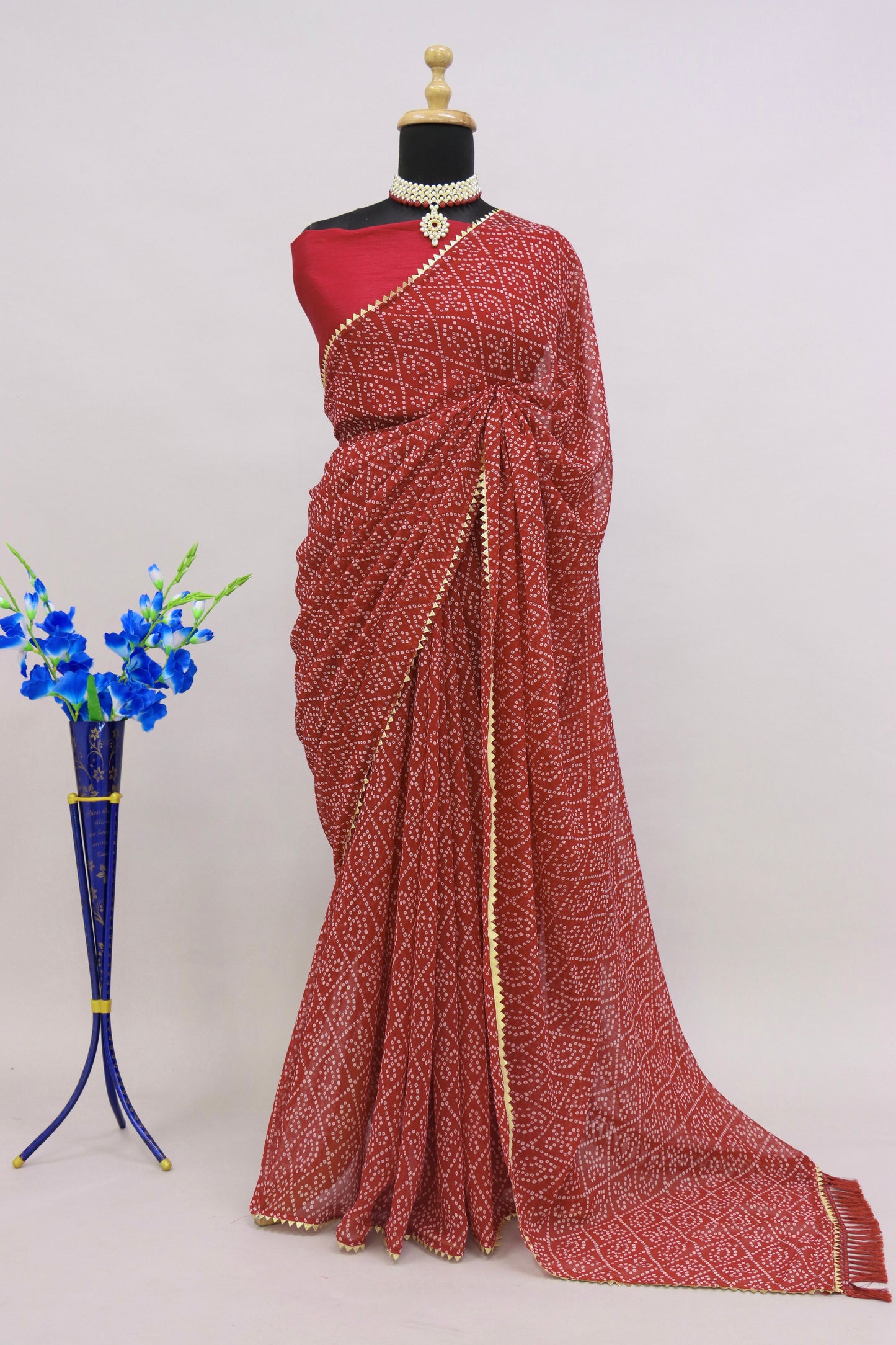 Bandhani Patterned Digital Printed Georgette Saree with Muslin Blouse Piece