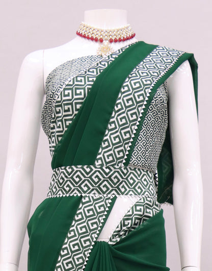 Modern Stylish Digital Printed Lace Border Saree with Printed Blouse piece