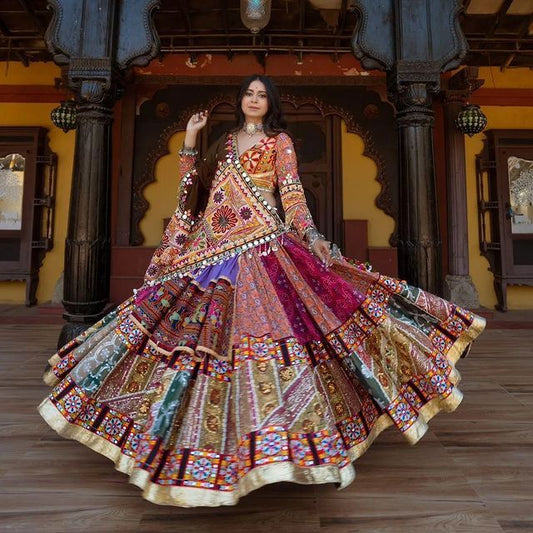 Cloths Collections Unveils: A Fashion Fairytale with the Digital Printed Lehenga Choli ✨