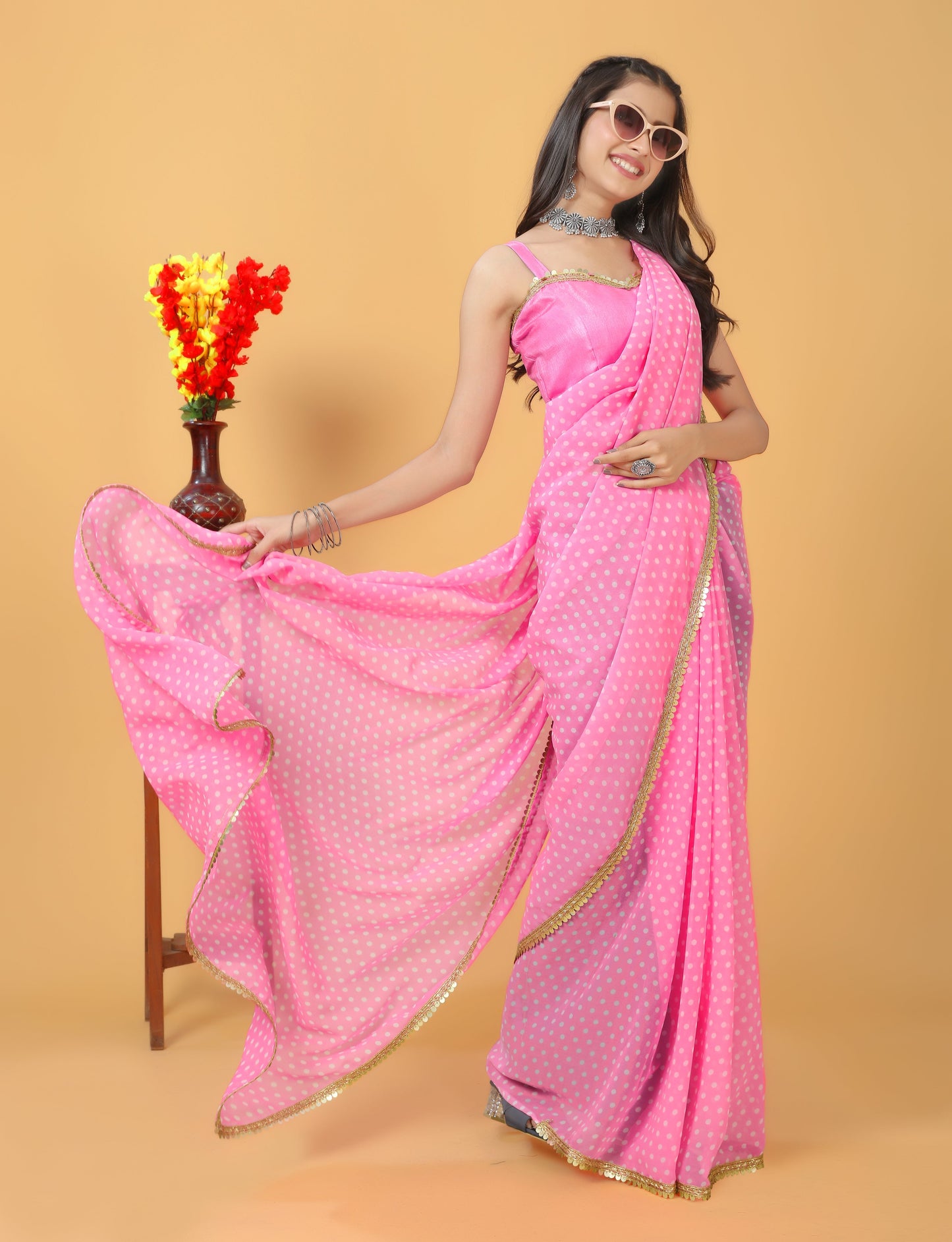 Beautiful Designed Lace Bordered Printed Georgette Saree with Muslin Blouse Piece