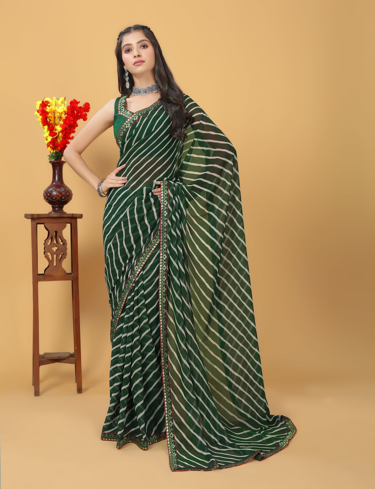 Beautiful Designed Lace Bordered Printed Georgette Saree with Muslin Blouse Piece