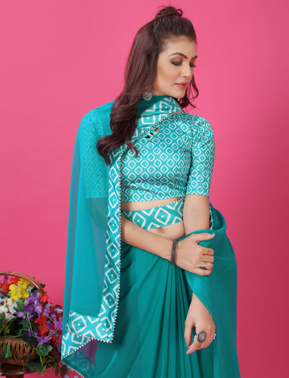 Modern Stylish Digital Printed Lace Border Saree with Printed Blouse piece