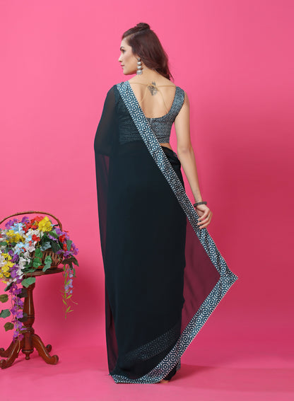 Modern Stylish Digital Printed Lace Border Saree with Printed Blouse piece