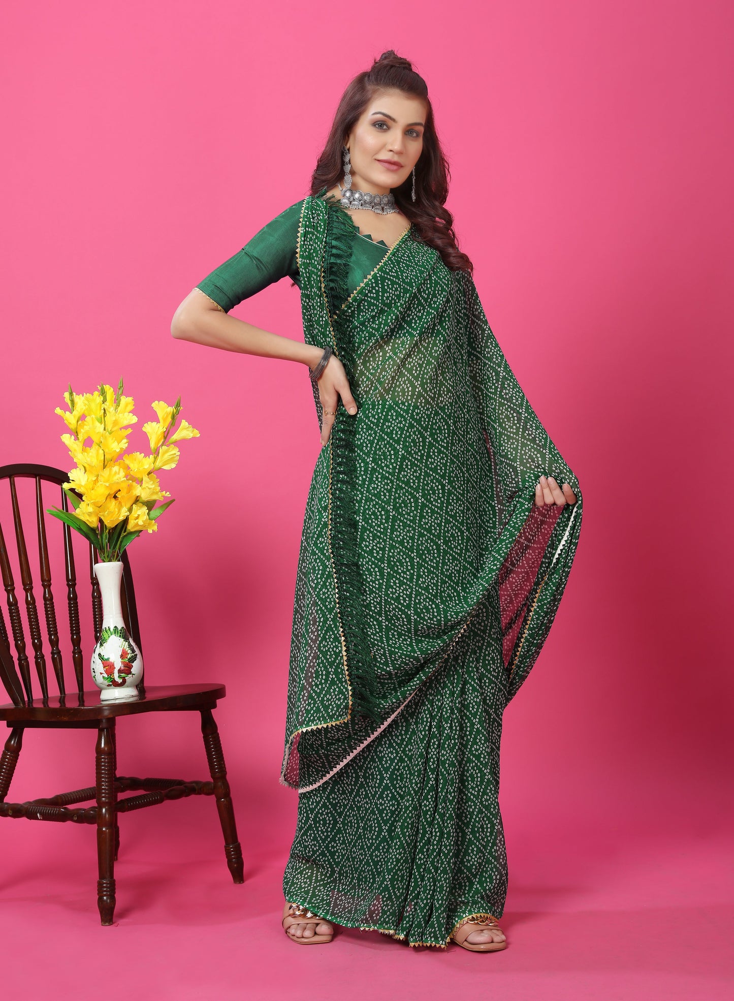 Bandhani Patterned Digital Printed Georgette Saree with Muslin Blouse Piece